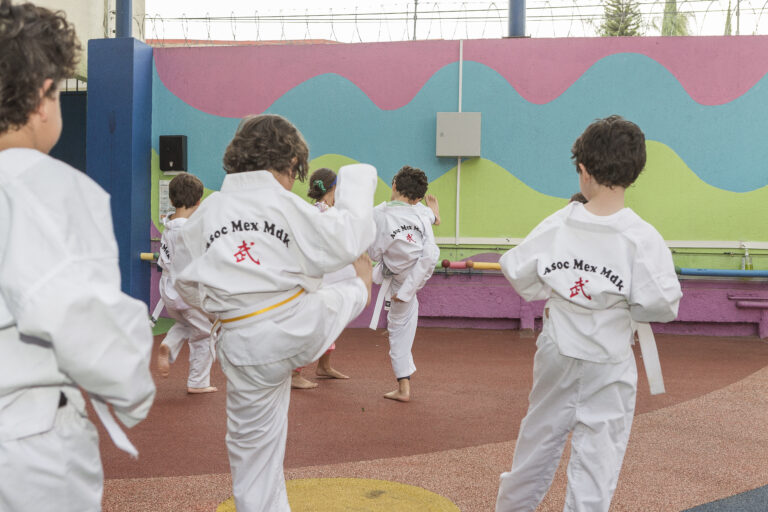 Extra-Scolaires HD-110